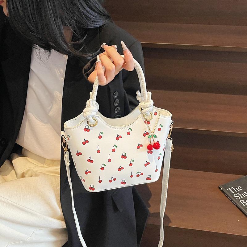 Women'S Crossbody Bag Handbag Cherry Print Fashionable Shoulder Bag, Perfect for Commuting, Travel