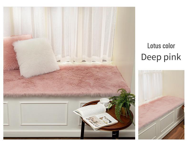 Nordic-Style Imitation Wool Plush Bay Window Blanket Mat - Customizable for Bedroom or Balcony