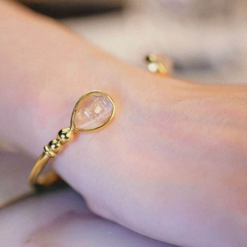 

French Niche Design Crystal Pearl Inlaid Open Fine Bracelet European and American Fashion Retro Simple Twin Bracelet Crystal Bean Style