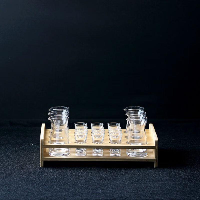 

Jiakang Glass Liquor Decanter and Shot Glass Set