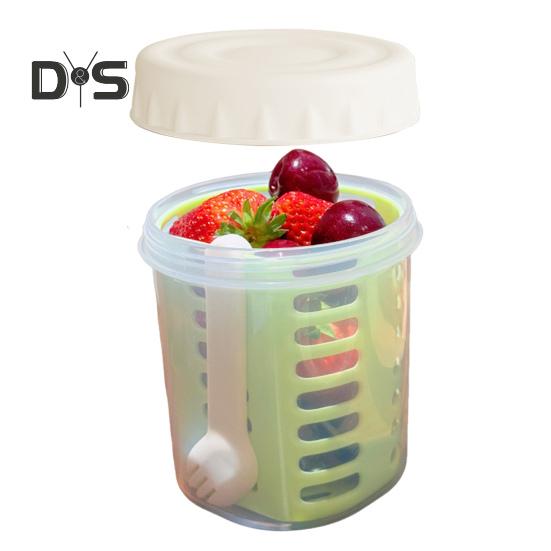 

Портативний контейнер для салату з харчового поліпропілену 501-600 мл, герметичний, з кришкою, покращеною системою дренажу, подвійним зливним стаканом зелений