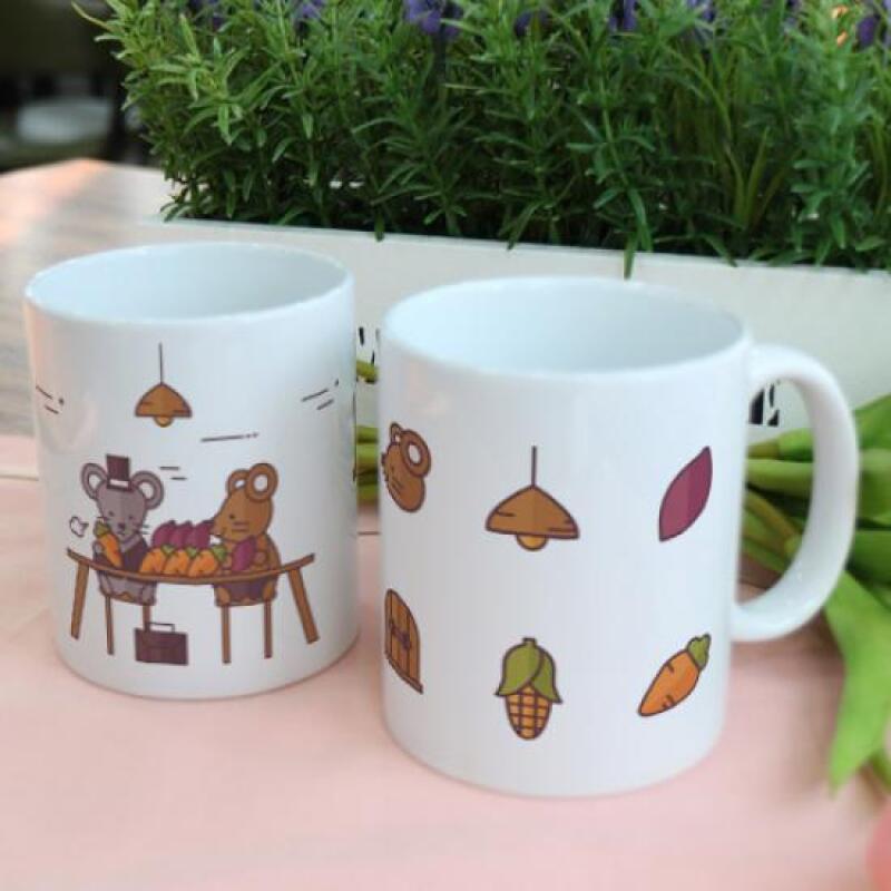 ir588-Design Mug 2p-City Mouse and Country Mouse