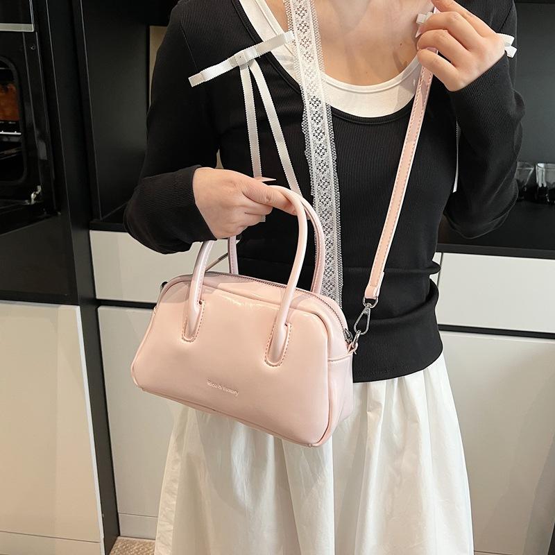 Handbag Women's New Casual Messenger Bag Commuter Shoulder Bag