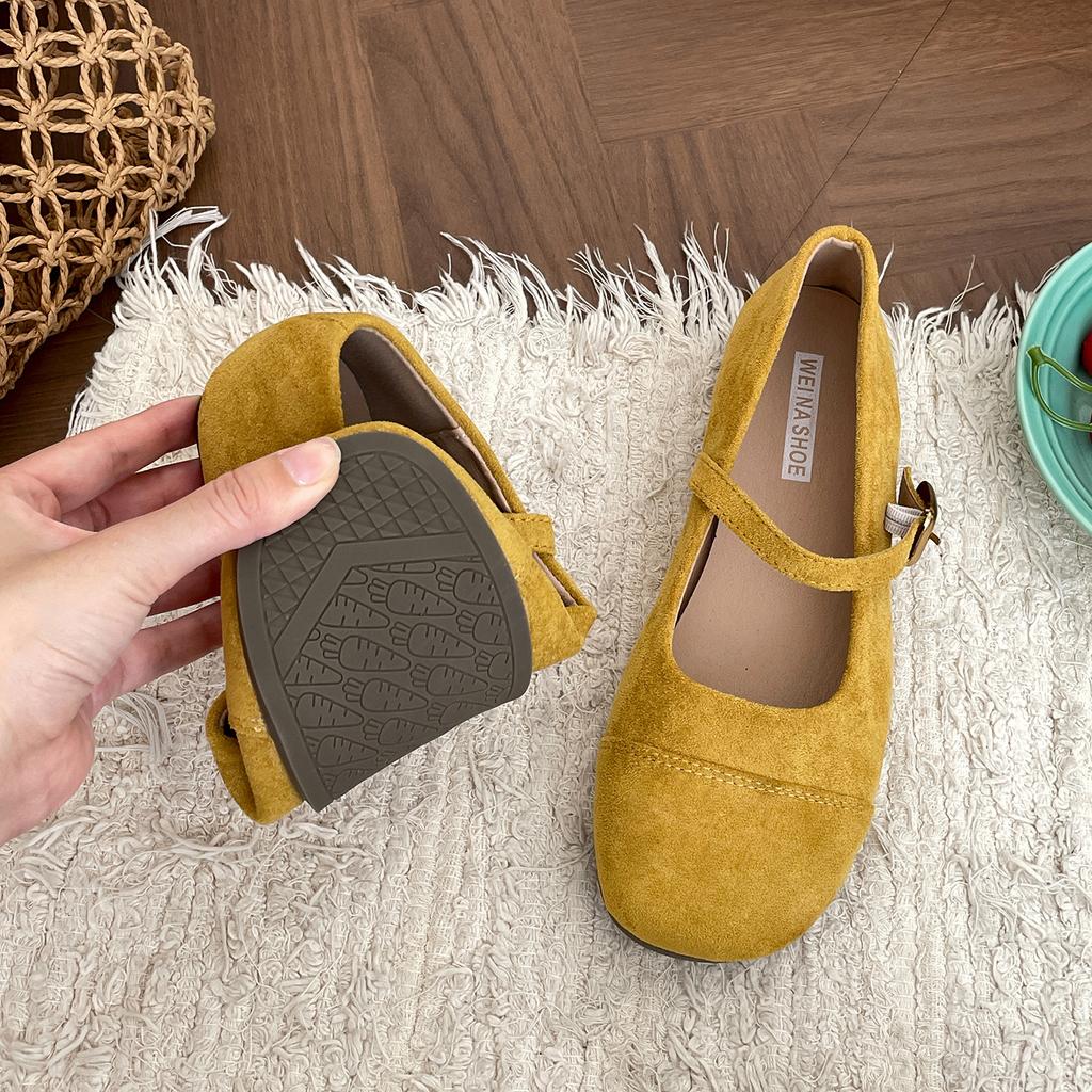 Trendy and fashionable red retro shallow mouth flat-soled single shoes women's 2025 new summer skirt French Mary Jane shoes