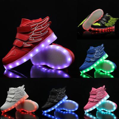 Dziecięce lekkie buty ze skrzydełkami LED Wysokie dziecięce lekkie buty USB Kolorowe buty do ładowania