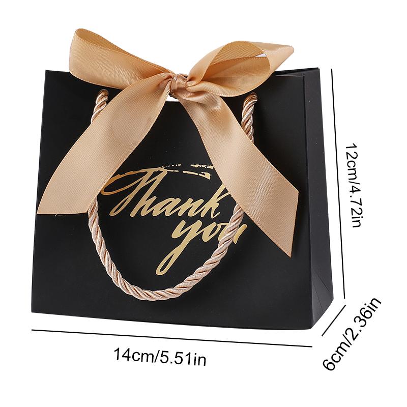 6121824PCS Thankyou Gift Bag Wedding Party Favor Gifts Wrapping Props Black White Red Pink Available Holiday Goodie Bags ZYF