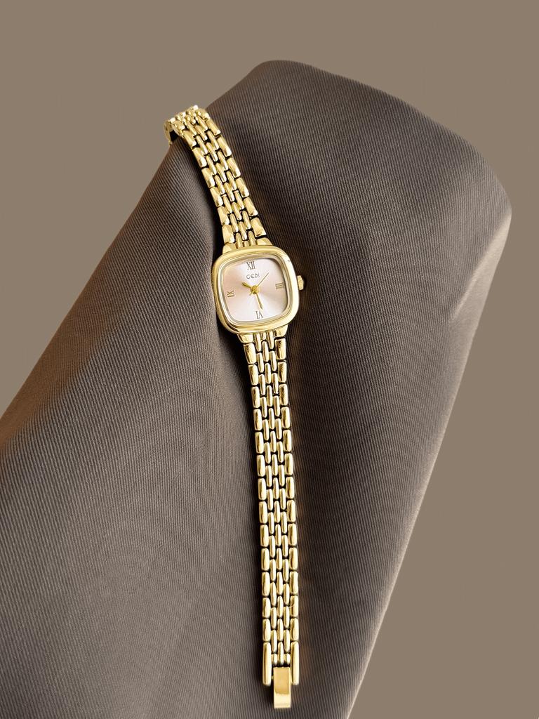 Elegant Roman Numeral Women Watch Square Quartz Stainless Steel Bracelet Wristwatch Small Dial Minimalist Ladies Dress Watches