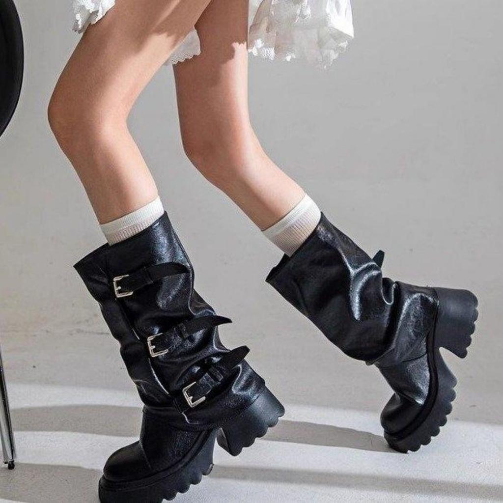 Boots Women's French Cream White Round Head Belt Buckle Pants Boots Small Thick Bottom Medium Tube