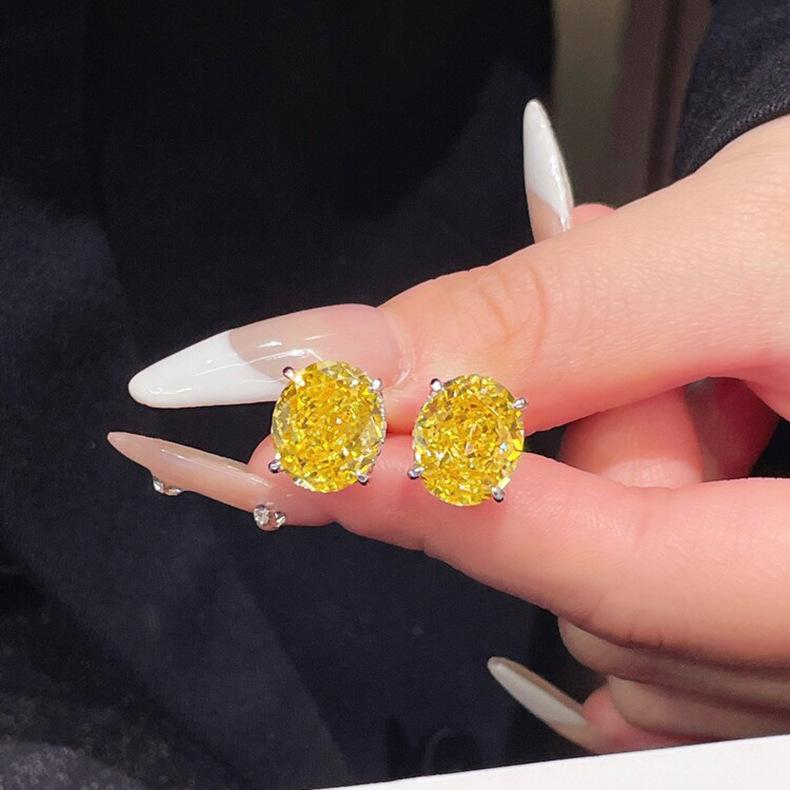 2026 Crushed Ice Cut Is Comparable To Ice Flower Cut Pigeon Egg Zircon Diamond Stud Earrings, Simple Temperament Versatile Niche