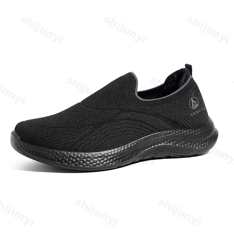 Fashion Couples' 2025 Summer New Fly Weave Mesh Breathable Casual Sports Shoes Women's Fashion Comfortable Flats Men's Slip On Sneakers