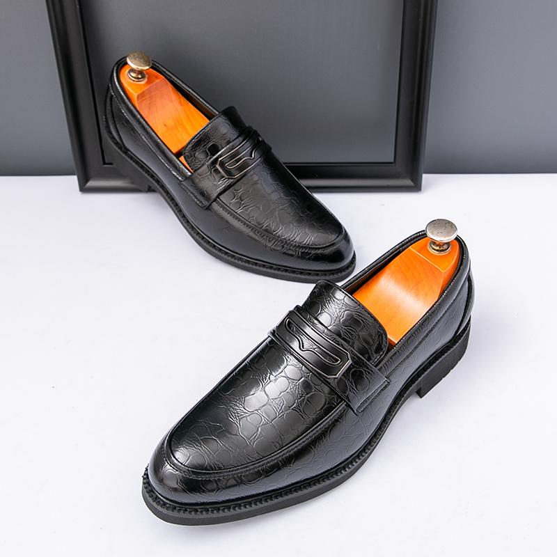 Fashion Fashionable Men Loafers Men Casual Comfortable Versatile Brand Small Leather Shoes Gentleman's Shoes Men Shoes In Sizes 38-46