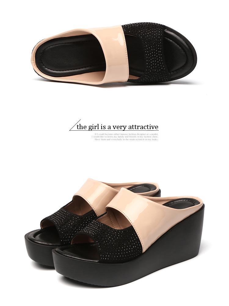 2025 Women's Korean-Style Peep-Toe Wedge Heel Slippers