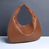 Spring and summer new crescent moon women's bag woven handbag large capacity simple versatile croissant zipper model