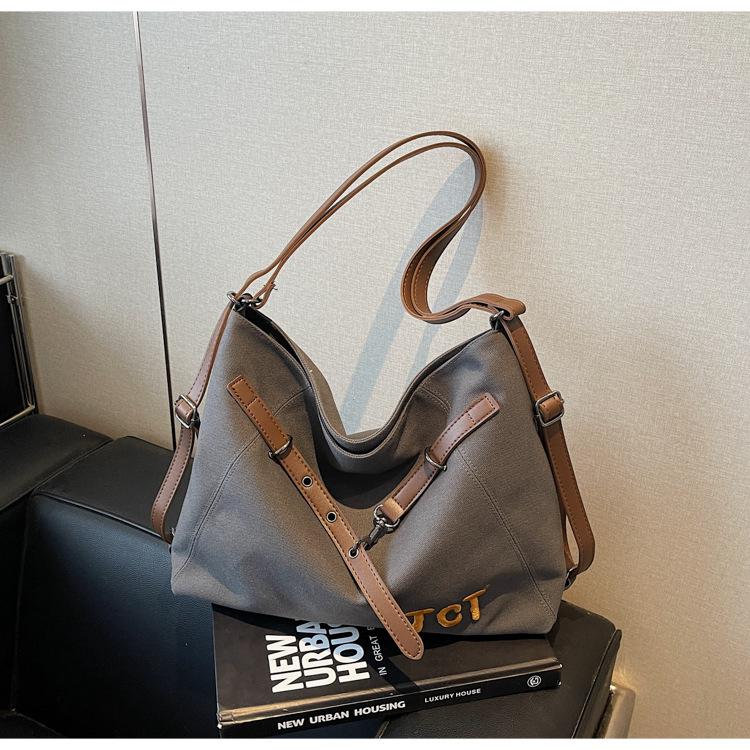 Retro tote bag women's new versatile women's backpack small and versatile casual messenger bag
