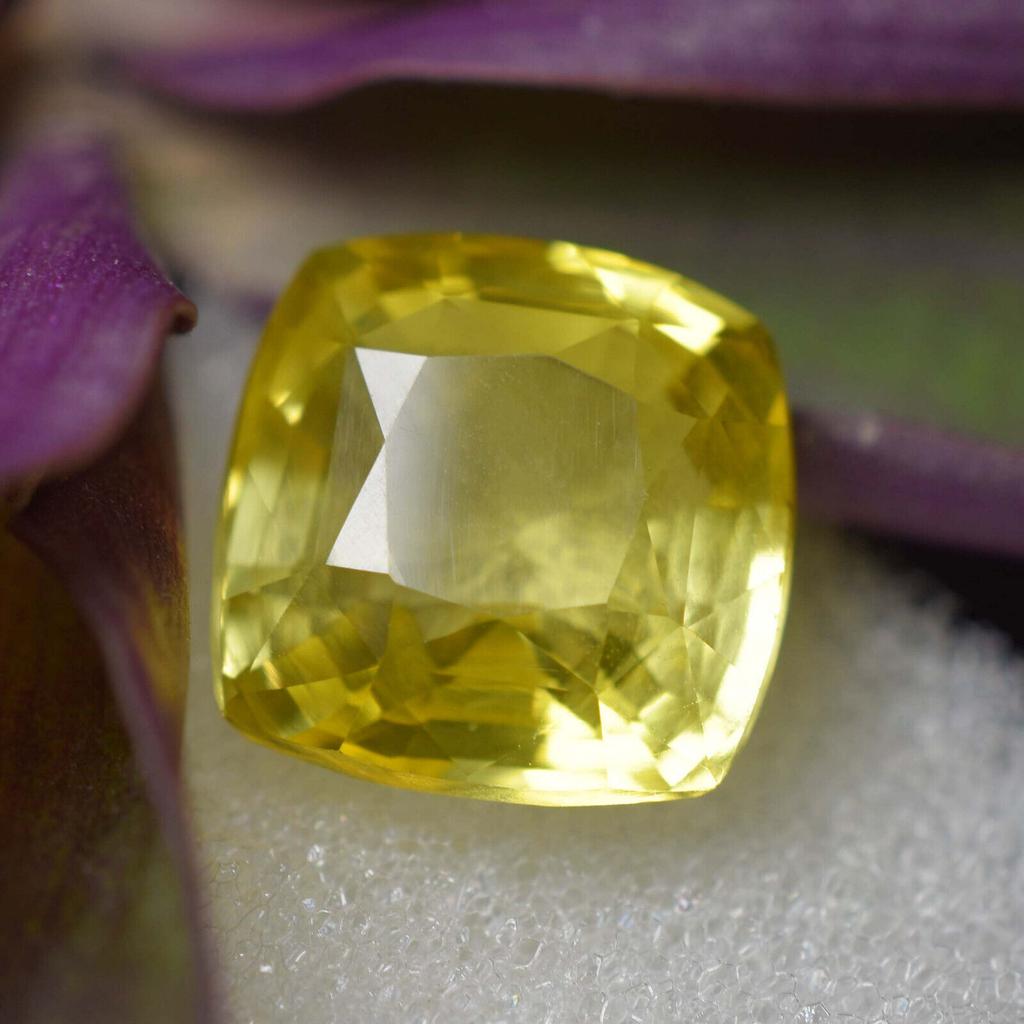8.56 Ct Natural Square Shape Yellow Sapphire Loose Gemstones Certified For Gift
