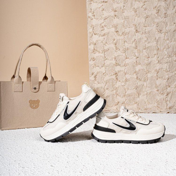 

Интернет-платформа знаменитостей Обувь Форреста Гампа 2024 года, новый иностранный стиль, весна и осень, удобная универсальная повседневная спортивная обувь для пап, модная обувь 40 чёрный