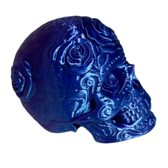 Rose Skull Figurine Day of The Dead Plastic Floral Skull Statue Collectible Human Head Sculpture for Halloween Home Desktop Decor