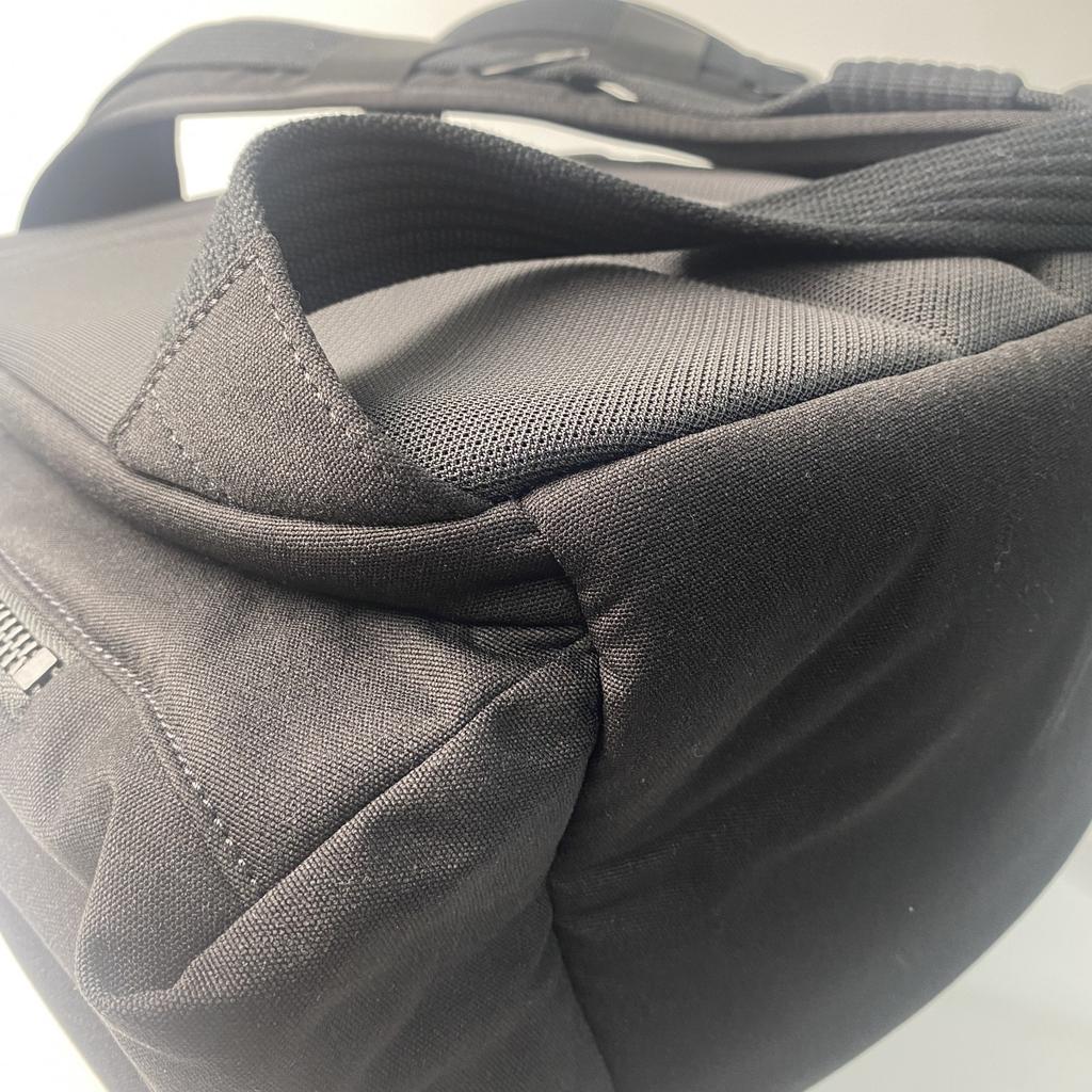 Used Y-3Backpack · Daypack black/white polyester mens