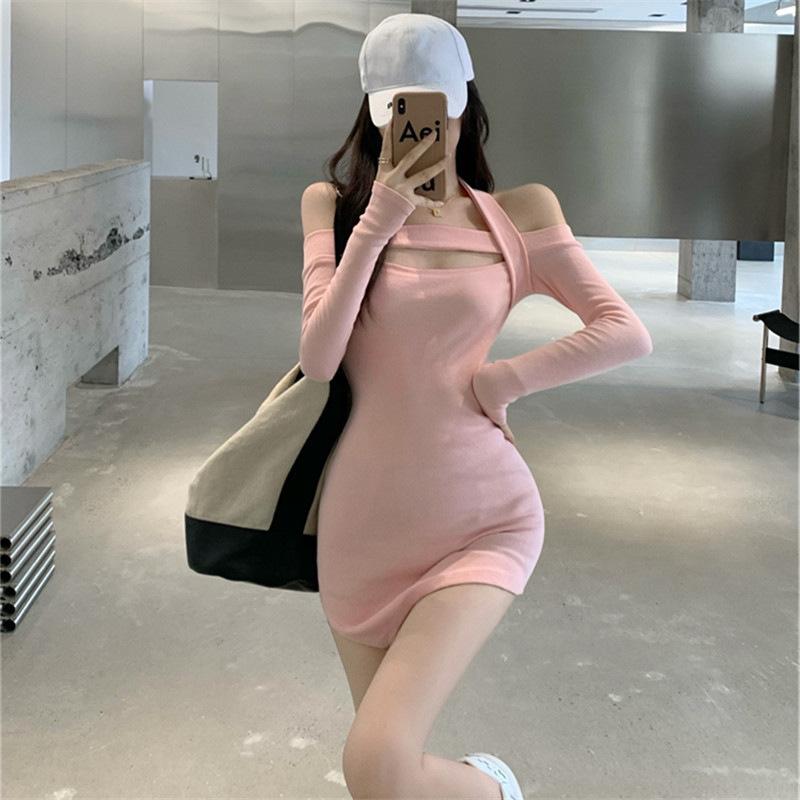 

Sweet and spicy style and sultry attack~ neck dress for women s pure desire, niche design sense, irregular hip-wrapped short skirt S розовый