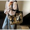 Butterfly Print Women's New Fashionable Large-capacity Commuter Bag High-end Women's Shoulder Bag