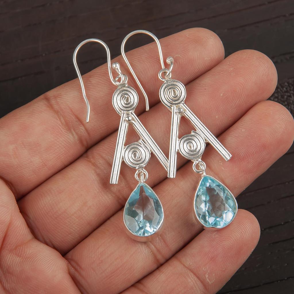 Cercei cu Topaz Albastru Cer Bijuterii cu Pietre Prețioase, Cercei din Argint Sterling 925 Masiv, Bijuterii Handmade Cercei cu Piatra Natală, Cadou Pentru Mamă