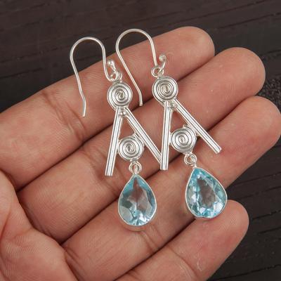 Pendientes de Topacio Azul Cielo Joyería de Piedras Preciosas, Pendientes de Plata de Ley Sólida 925, Joyería Hecha a Mano Pendientes de Piedra Natal, Regalo Para Madre