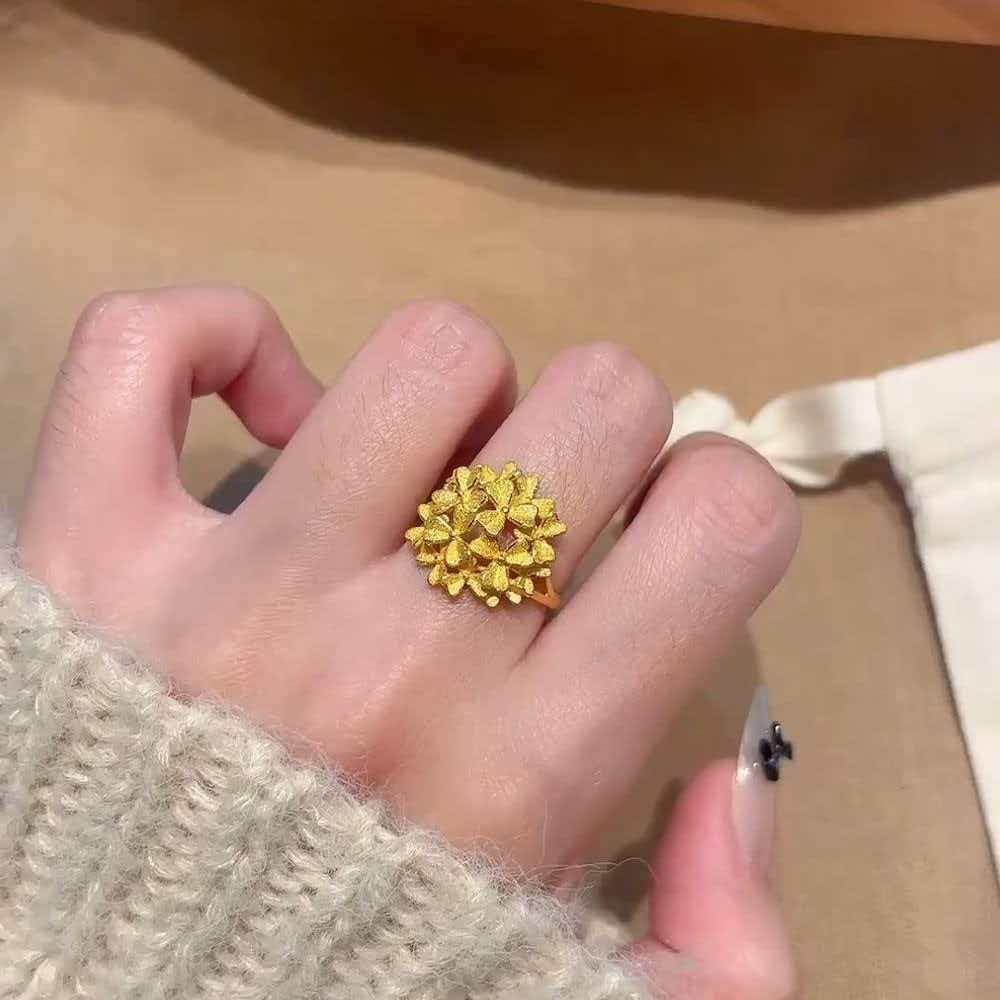 Anello Floreale Hydrangea Dorata - Anello da Donna Cinese per Matrimonio Sposa Accessorio per Abito Xiuhe, Oro Imitazione, Dito Indice.
