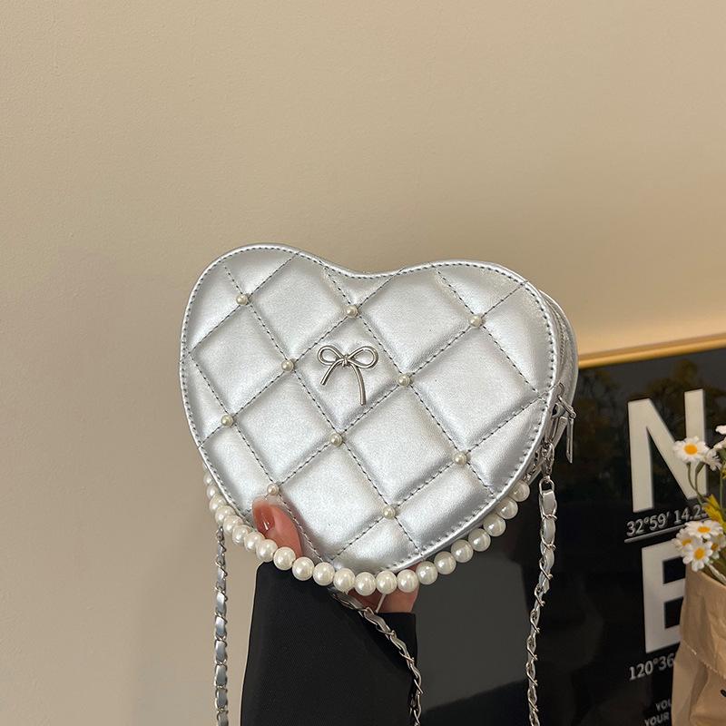 Japanese Sweet Girl Wind Pearl Love Bag Women's 2025 New Niche Mini Diamond Chain Shoulder Messenger Bag