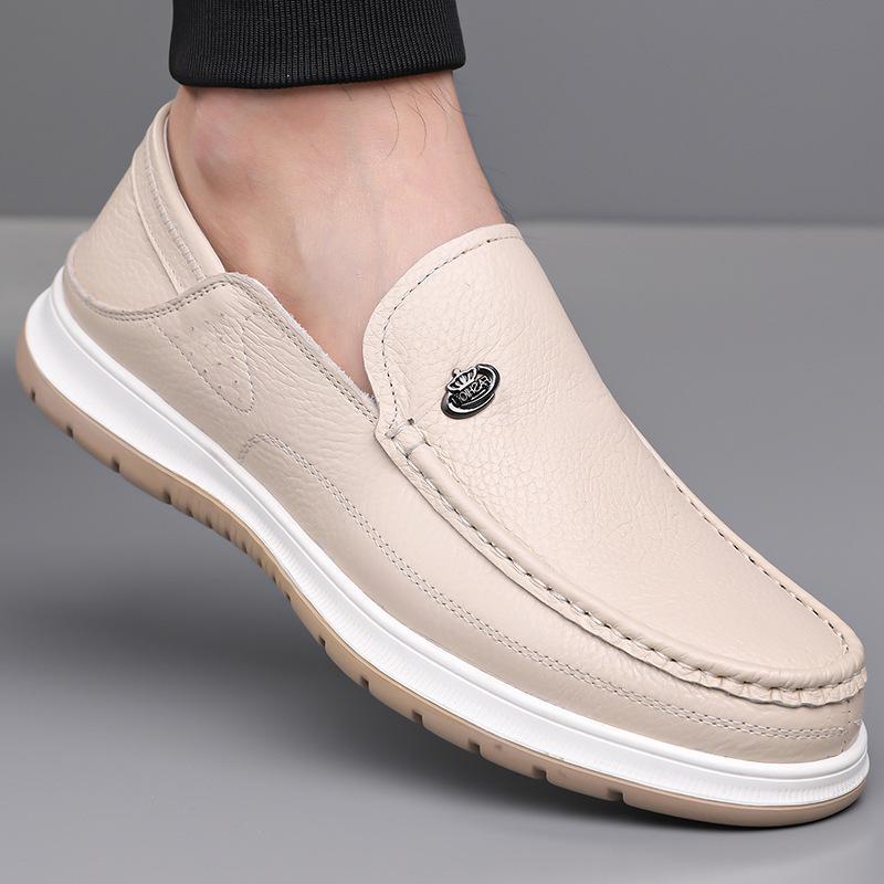 

2025 spring new middle-aged men s comfortable and breathable casual leather shoes soft leather foot cover Doudou shoes men 920251 44 бежевый