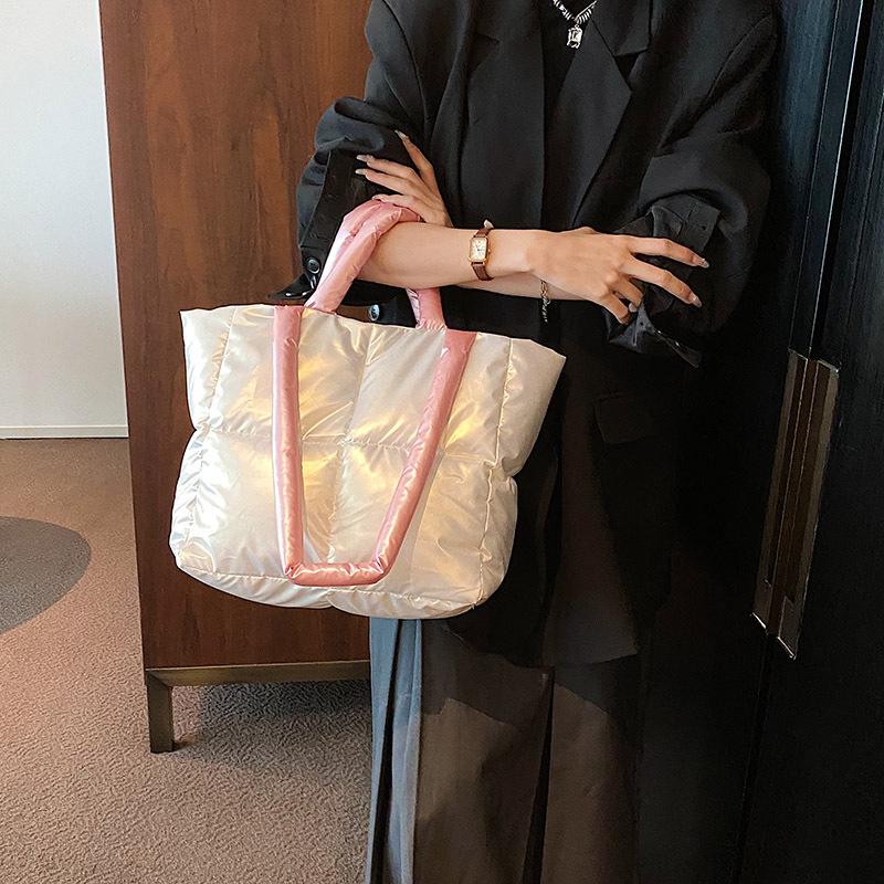 Geantă de mână pentru femei Geantă de mare capacitate Geantă de umăr New Tide Fashion, toamnă și iarnă, geantă din bumbac.