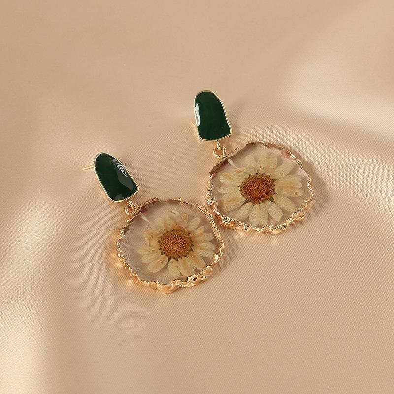 Cercei Floare de Soare Margaretă Proaspătă de Vară cu Flori Uscate, Senzație High-End, Temperament Luxos Lejer, Cercei, Cercei Feminini Forestieri