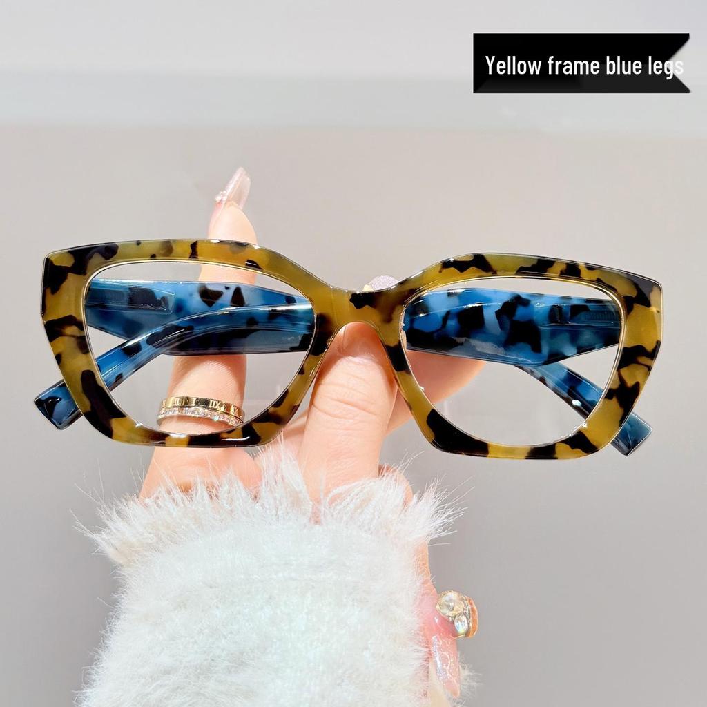 Women's Retro Leopard Print Presbyopia Glasses with Floral Eyeglass Frames - Fashionable Large Frames for Middle-Aged & Elderly.