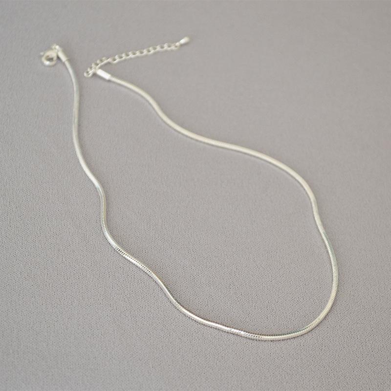 

Square Snake Chain Soft Curve Versatile Choker Necklace for Women