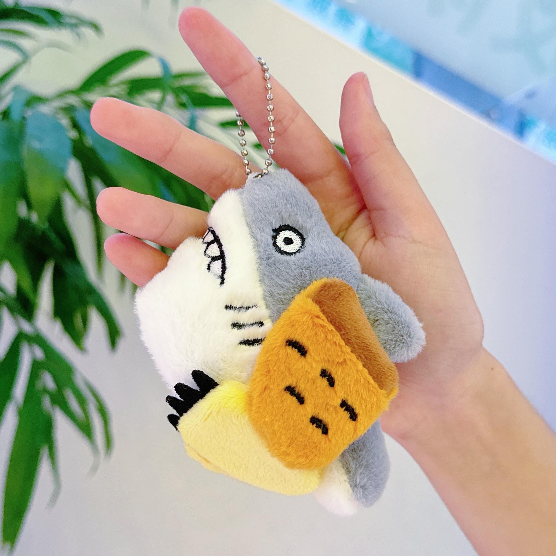 

Смешная плюшевая подвеска в виде акулы из TikTok - Брелок и украшение Height: 8cm