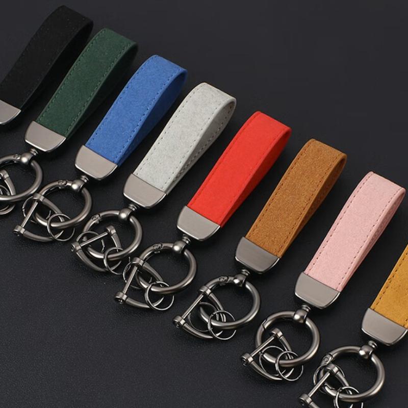 Personalize Name Number Suede Leather Car Keychain Business Gift Laser Custom Logo Leather Bag Keyring Men Women Key Chain Ring