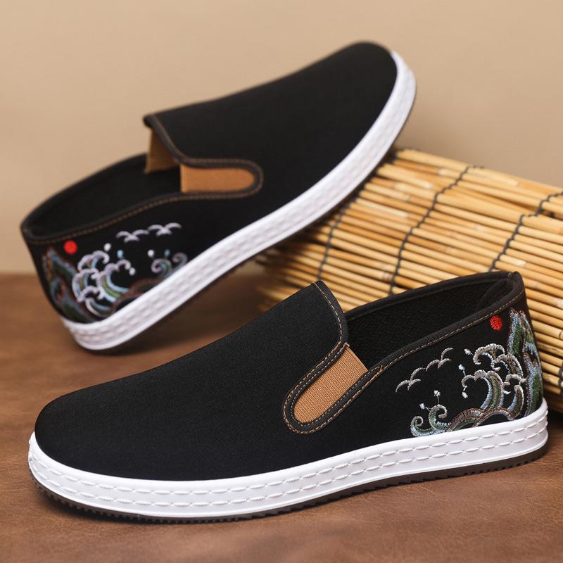 Cloth shoes national style embroidered cloth shoes new comfortable driving shoes men's one-pedal breathable casual shoes men's shoes