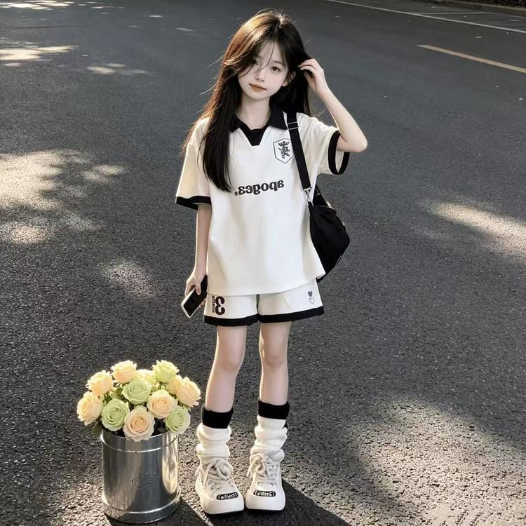 Girls' Super Beautiful Set 2026 Summer New Style Children's Sports Short-sleeved Shorts Casual Two-piece Set