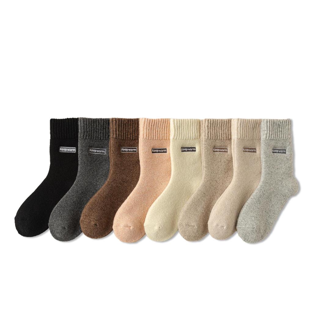 Ladies' Autumn/Winter Thick Wool Socks - Warm Embroidered Mid-Tube Terry, Plus Velvet for Cold Weather.