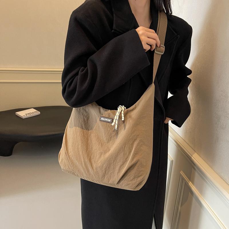 Casual Nylon Hobos Crossbody Bag for Women Designer Shoulder Bags Large Capacity Tote Lady Travel Shopper Bag Female Purses 2025