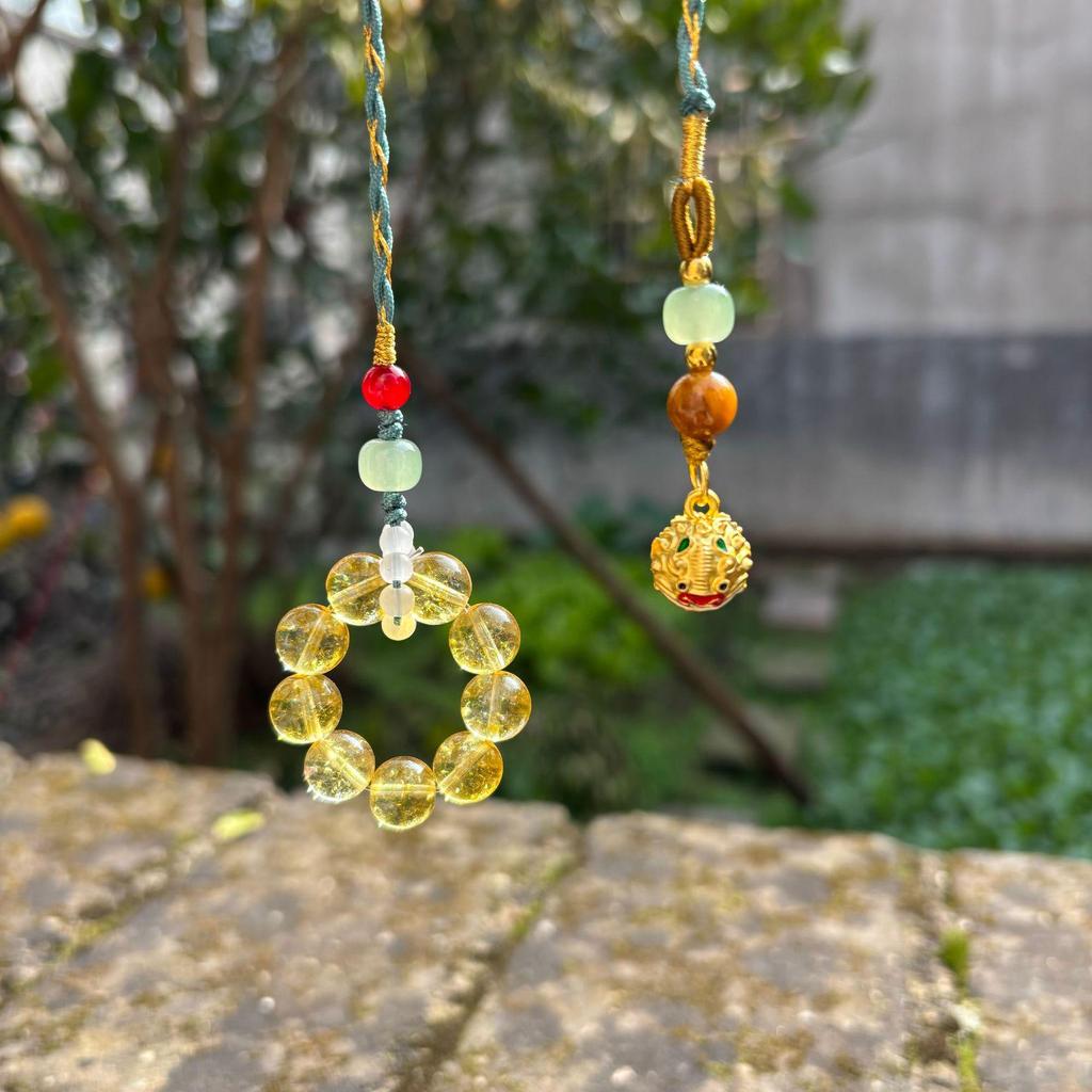 Pendentif de voiture Dieu de la richesse Lingyin Wulu de Hangzhou: Boulier Coloré pour Décoration de Véhicule Haut de Gamme, Symbolisant la Paix et la Fortune