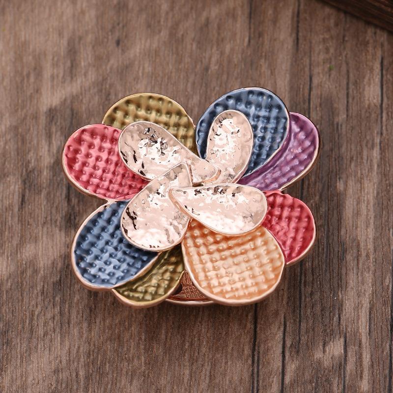 Heiß verkaufende emailierte geometrische Blume magnetische Brosche, modische kreative Blumenbrosche für Damen