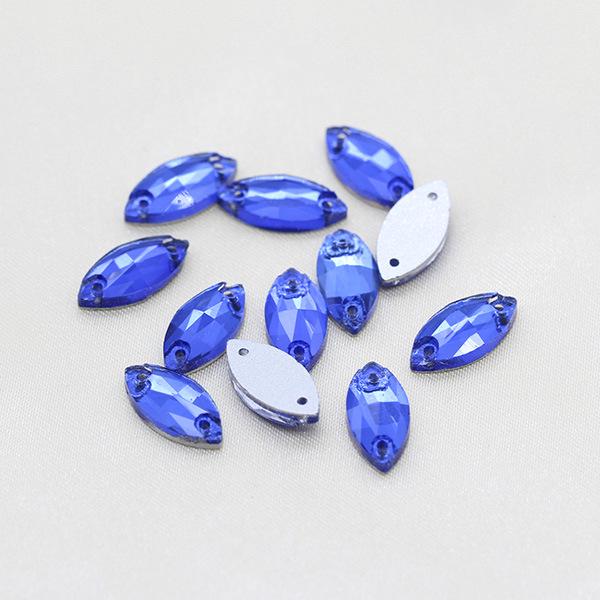 Premium Flat-Bottomed Double-Hole Glass Sewing Drill and Rhinestone Stickers for DIY Clothing, Shoes, Hats, and Bags.
