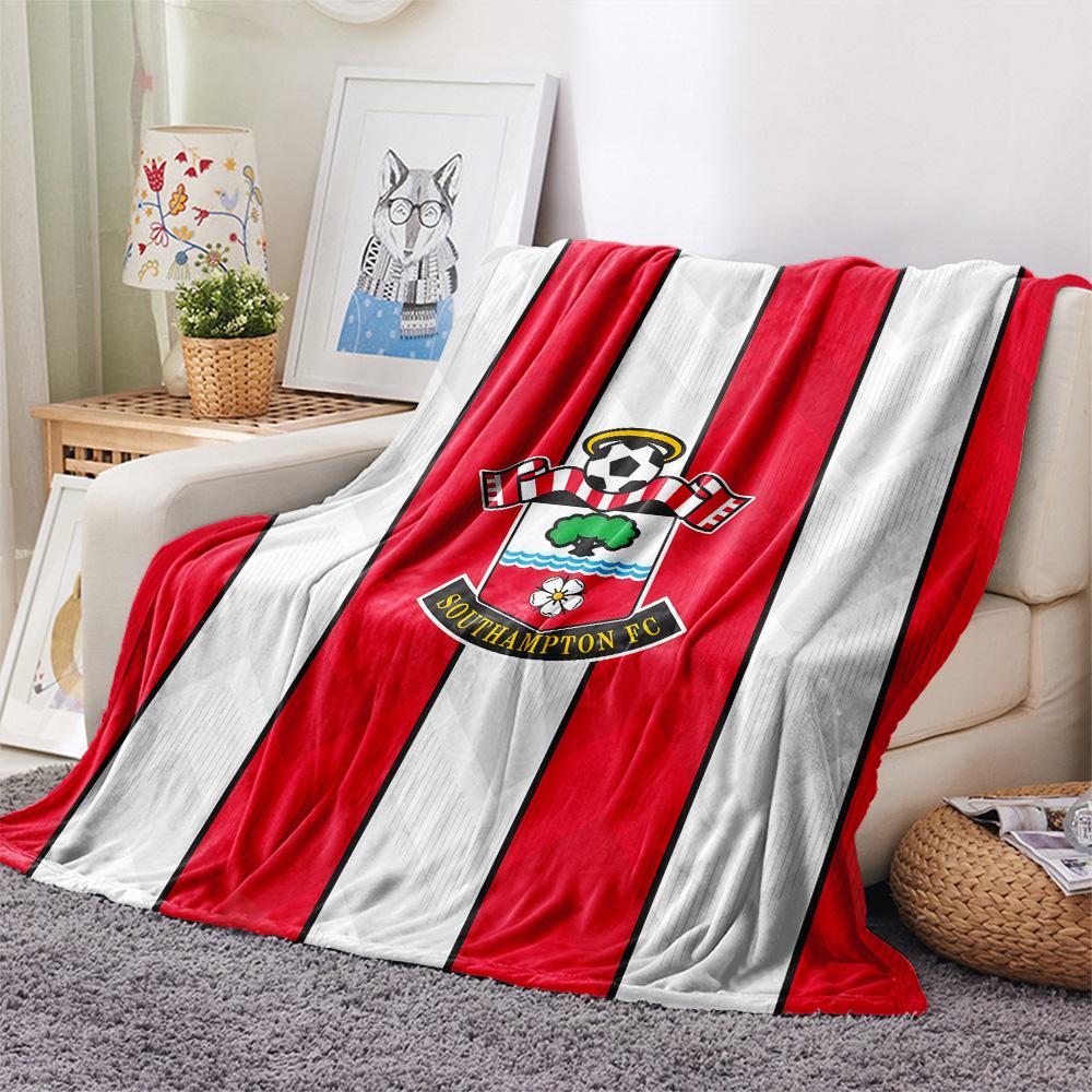 Southampton F.C Flannel Blanket, High Quality Comfortable for All Seasons, Home Decor, Warmth and Comfort
