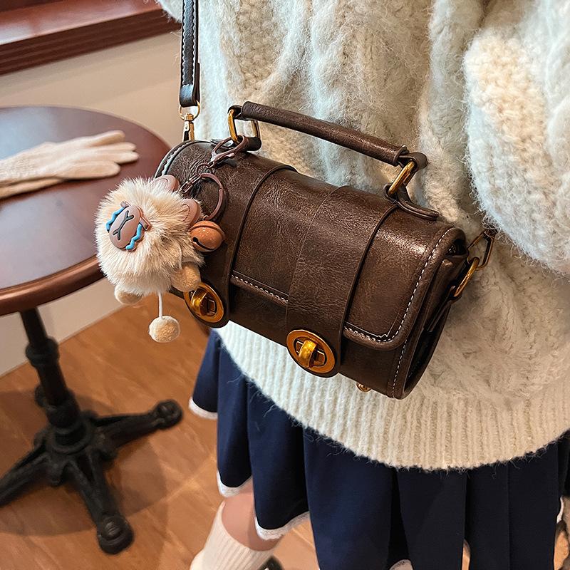 Vintage Maillard Fashion Pillow Bag Women's 2025 New Versatile Portable Shoulder Bag Crossbody Bag