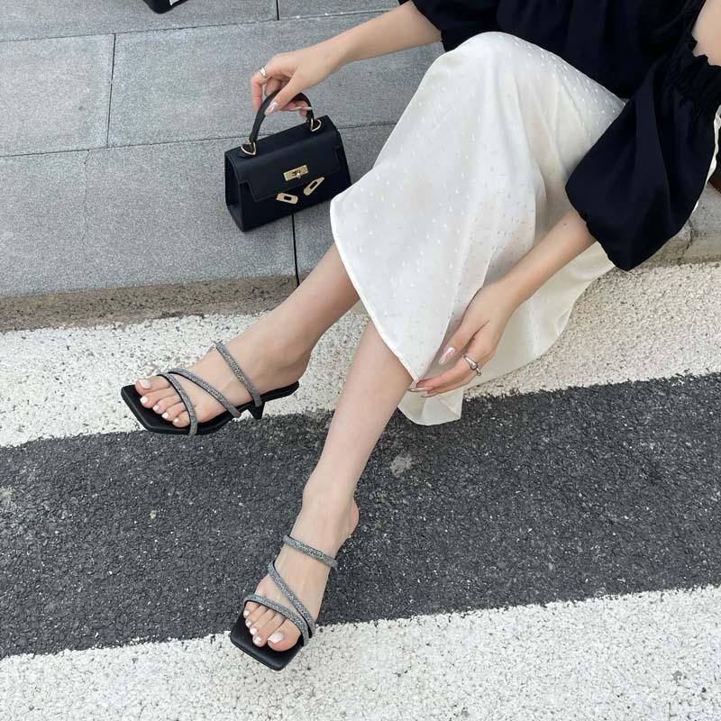 

Самая яркая звезда моря под ночным небом с крутыми шлепанцами, женщины носят сандалии со стразами летом, туфли на высоком каблуке с квадратным носком 39 абрикосовый