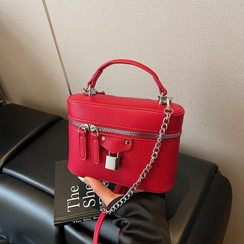 Niche design box bag exquisite hand bag women's new versatile fashion chain mini messenger bag