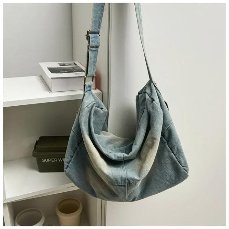 Couple's Denim Crossbody Bags  Large Capacity  Versatile Shoulder Bag  Single Shoulder Bag  Pendular Fashion  Retro Youth  Washed  Versatile  Oxford