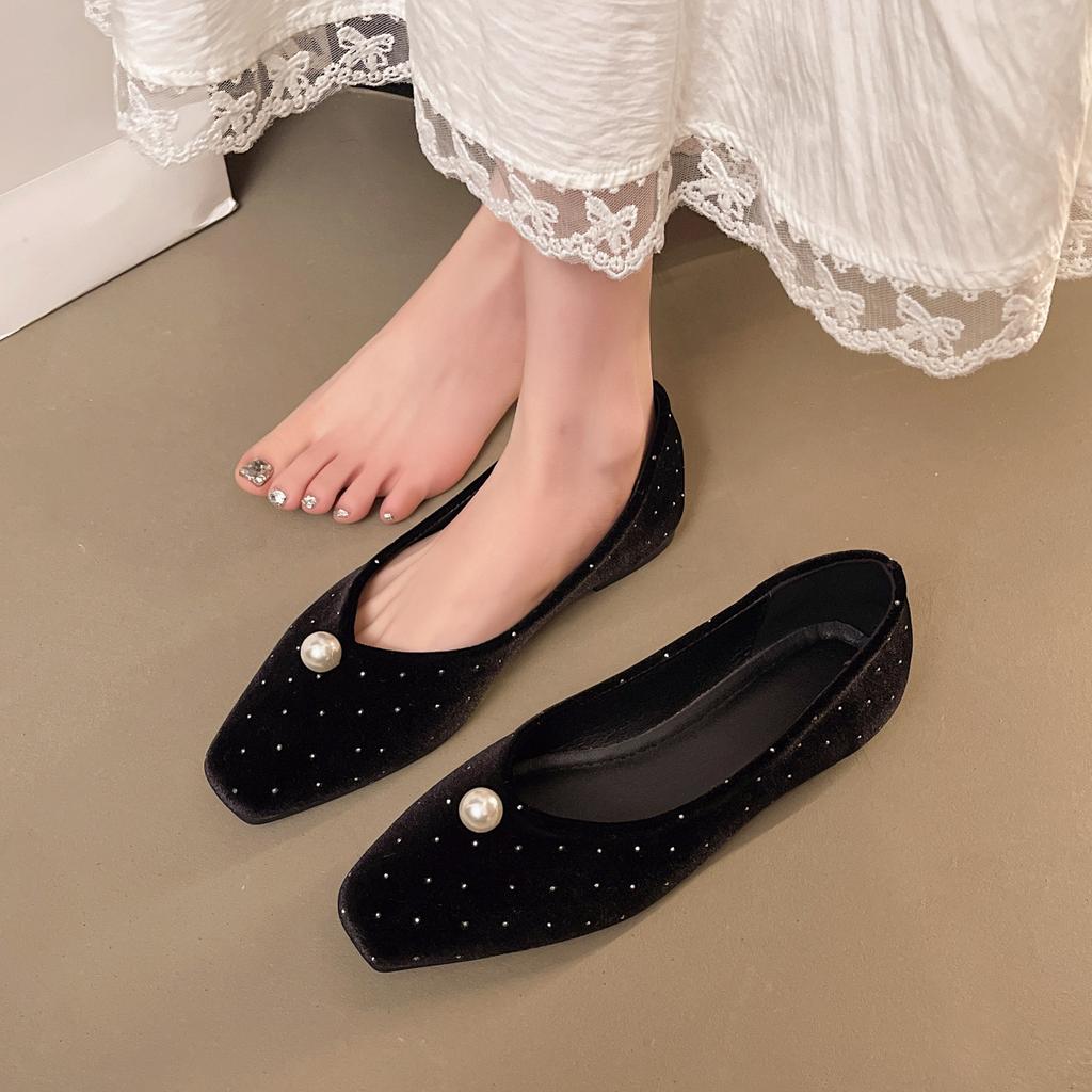 European and American style casual and comfortable soft-soled small leather shoes, new solid color pearl flat-soled single shoes in spring and autumn