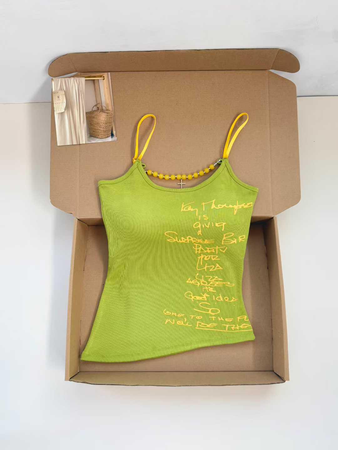 

Spicy Influencer Graphic Camisole: Slimming, Versatile, Sexy Women s Top One Size зелений