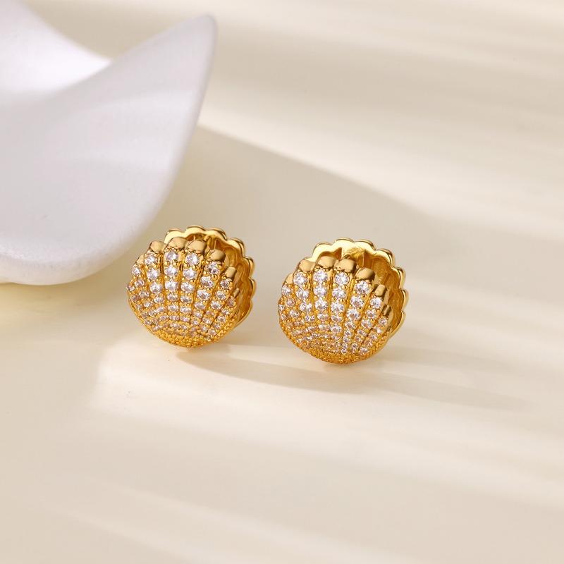 Aogu new fashion light luxury copper gold-plated zircon shell shape ear buckle women's niche premium earrings